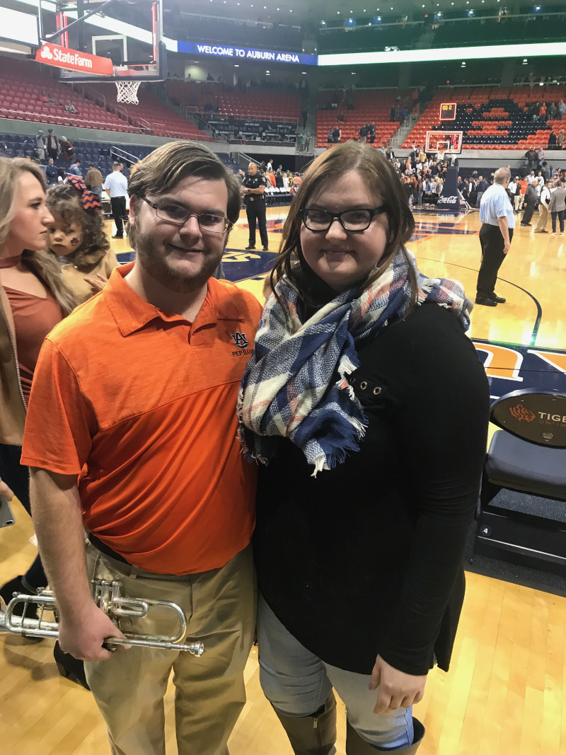 /_app/immutable/assets/auburn_basketball_game.dcZC9UjT.jpg