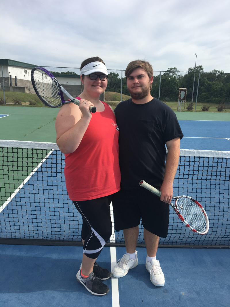 /_app/immutable/assets/tennis-rackets.ajDMRbaA.jpg